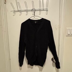 Uniqlo Black V-Neck Button Cardigan Sweater
